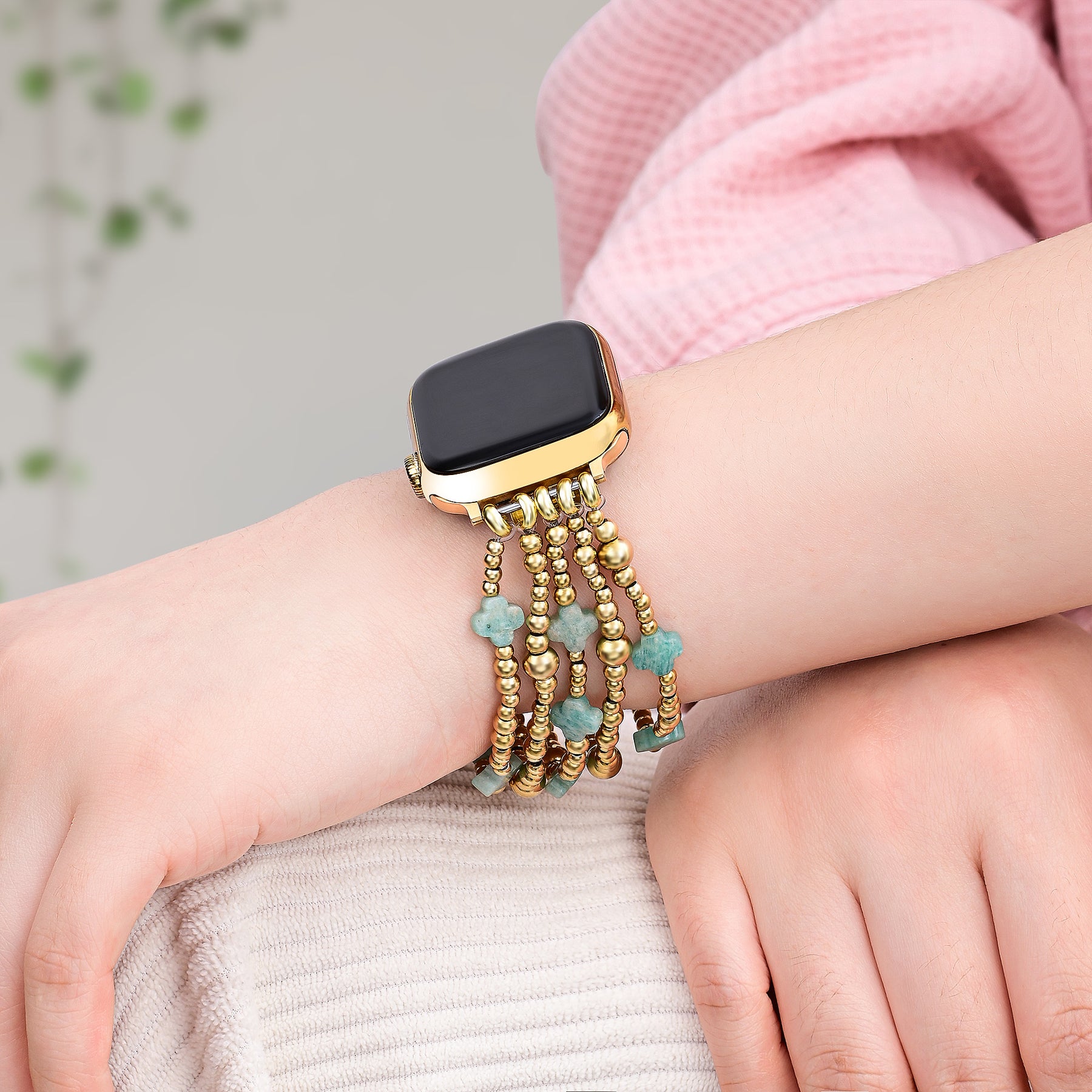 Serene Blue Cross Stretch Apple Watch Armband