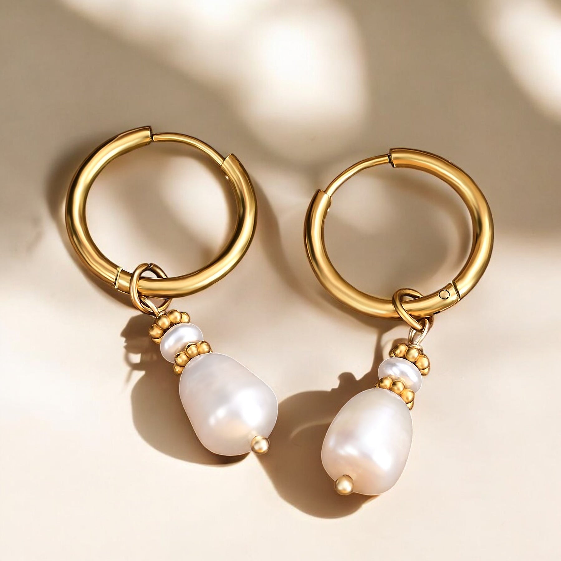 Golden Grace Perlen- & Achat-Creolen