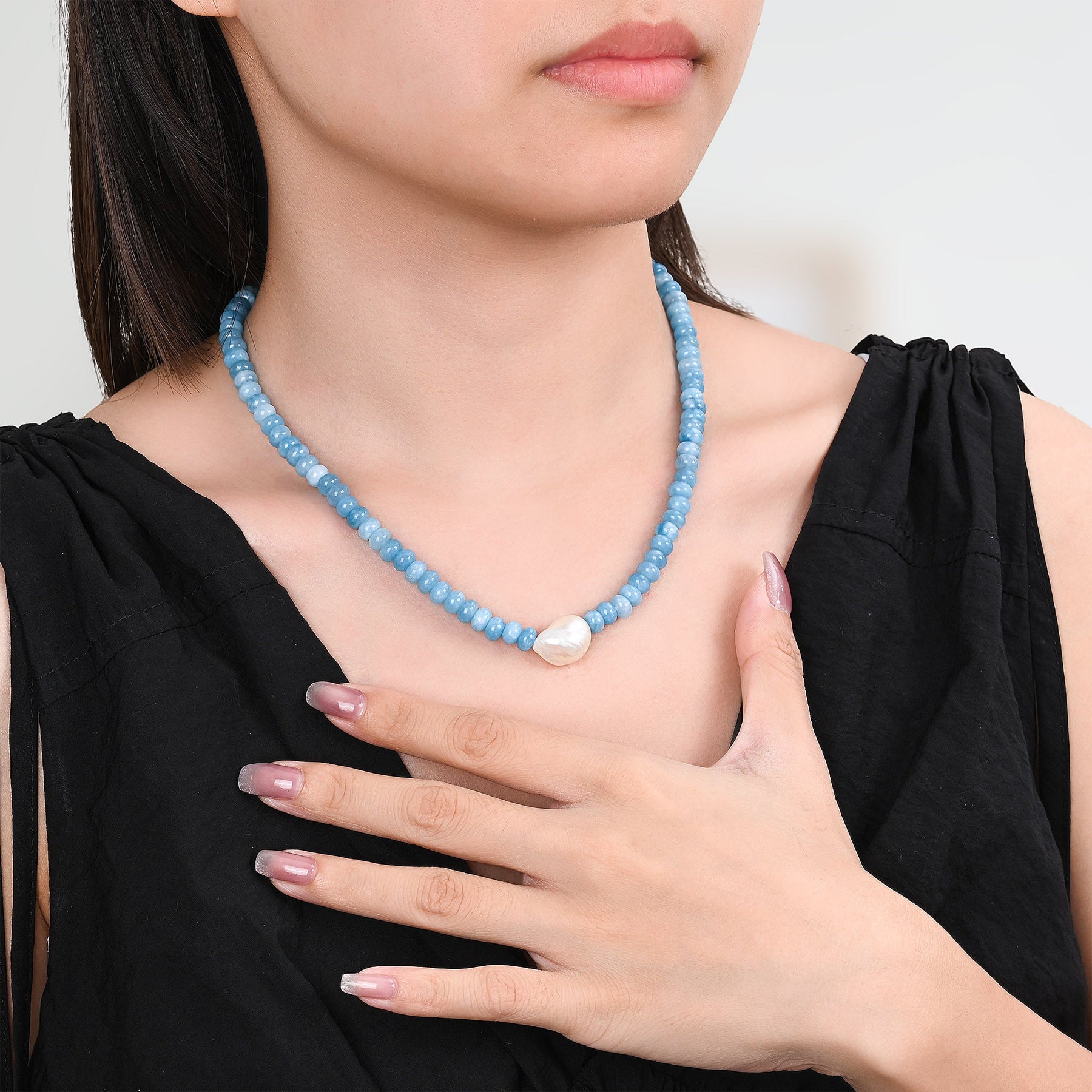 Jadeblüte Perlenkette