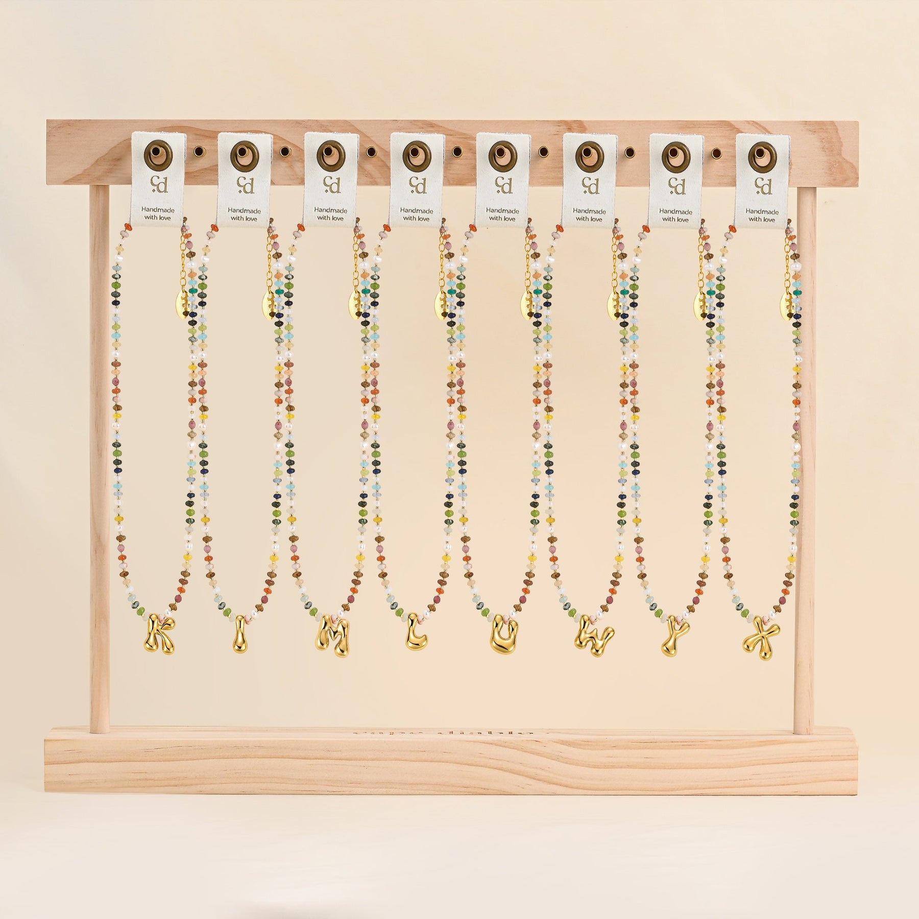 Mehrfarbige Blasenbuchstaben Halskette