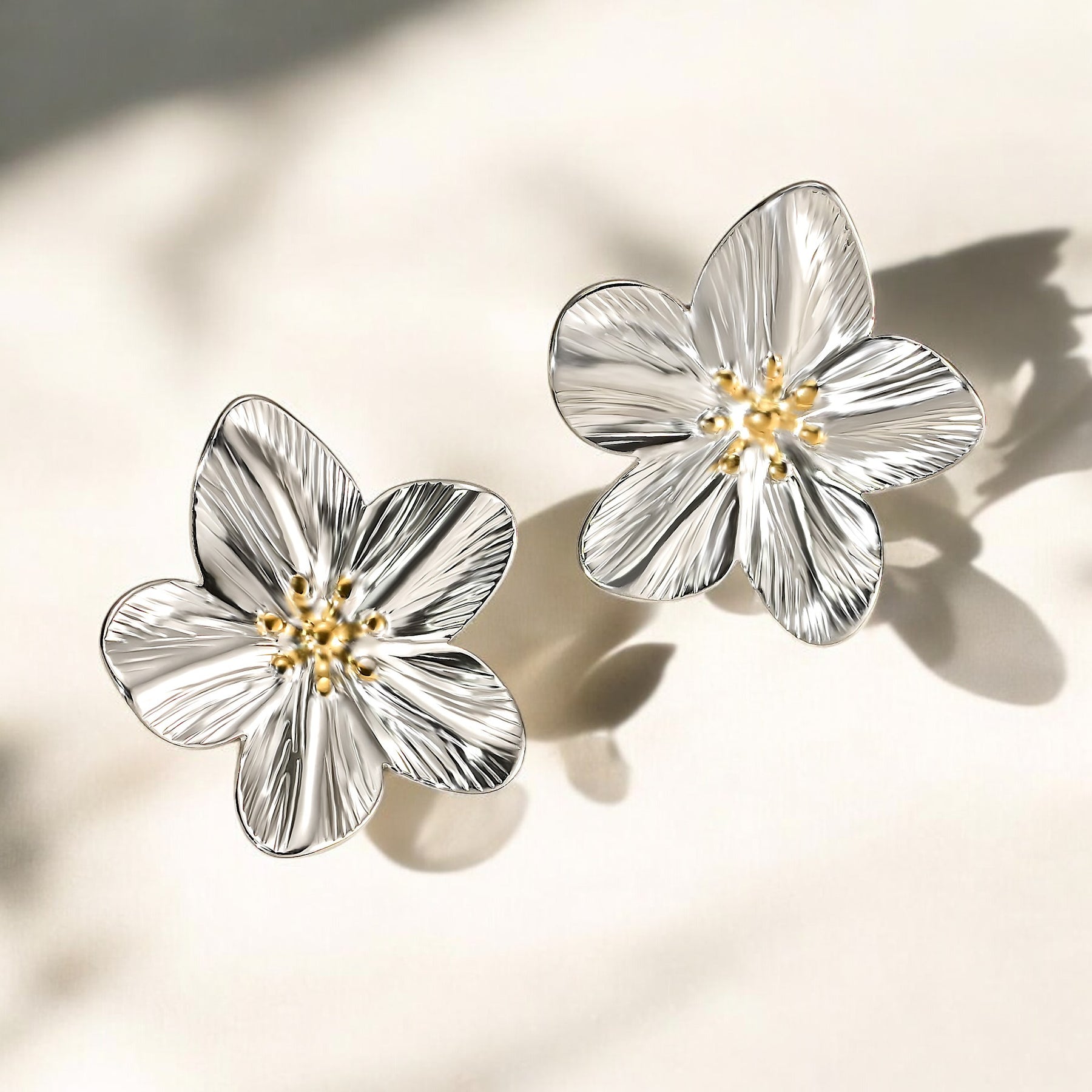 Blossom Radiance Ohrstecker
