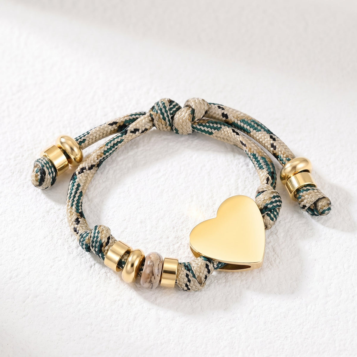Seilarmband mit Liebesknoten