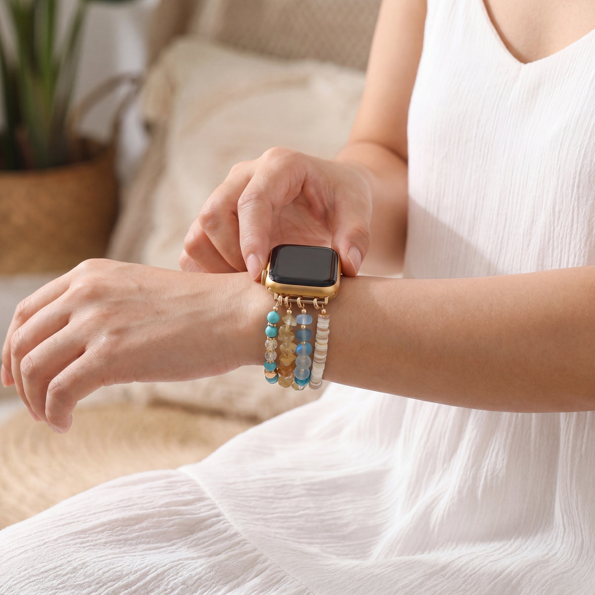 Seaside Glow Stretch Apple Watch Armband