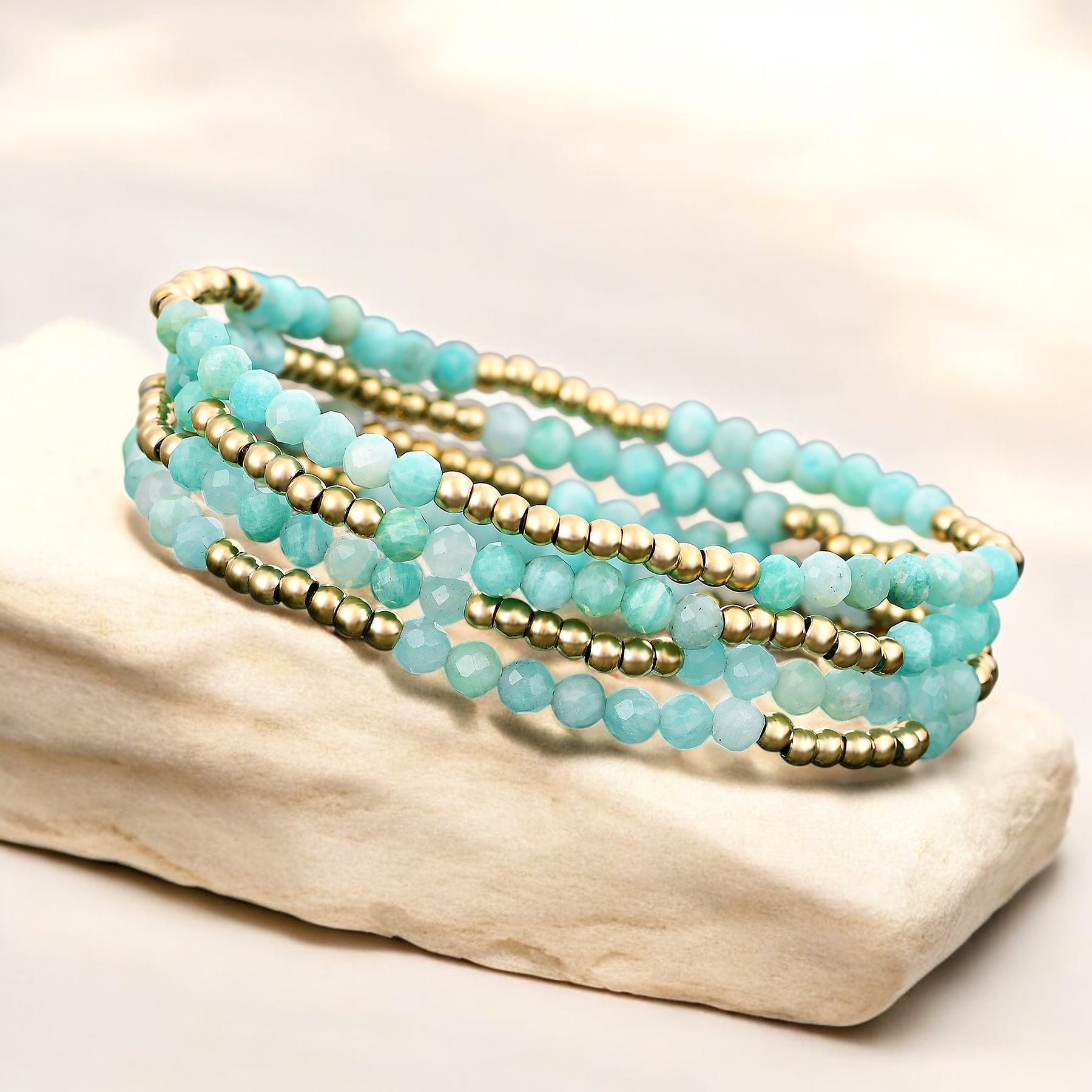 Leuchtendes Amazonit-Armband-Set