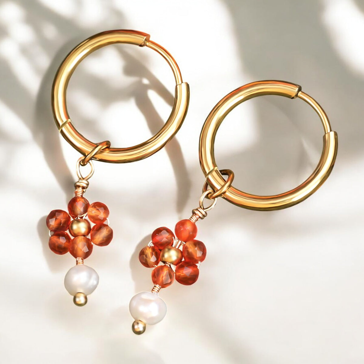 Creolen „Golden Grace“ aus Perlen und Achat