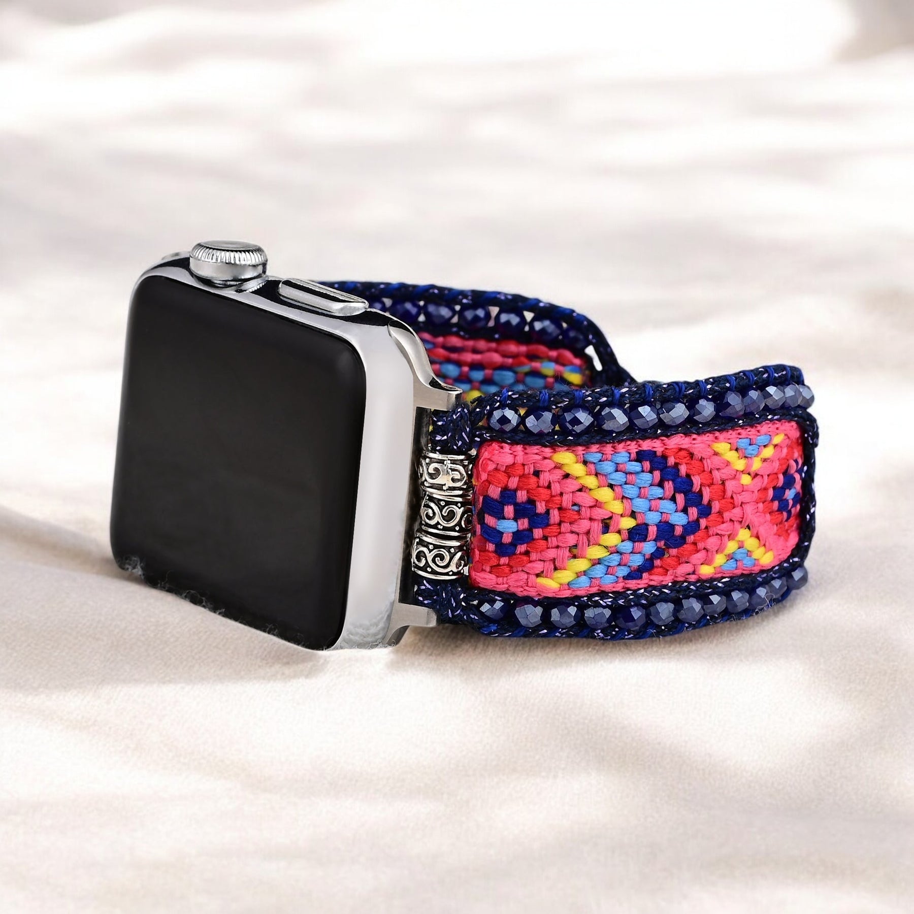 Midnight Magenta Apple Watch Armband