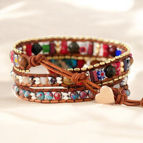 Lebhaftes Herzschutz-Wickelarmband